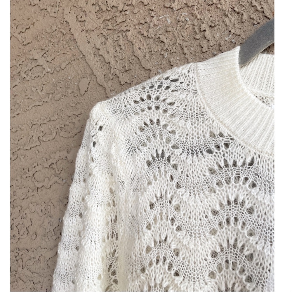 SOLD MANGO NWT Ivory Cream Lightweight Wool Blend Pointelle Pullover Sweater - Picture 9 of 11